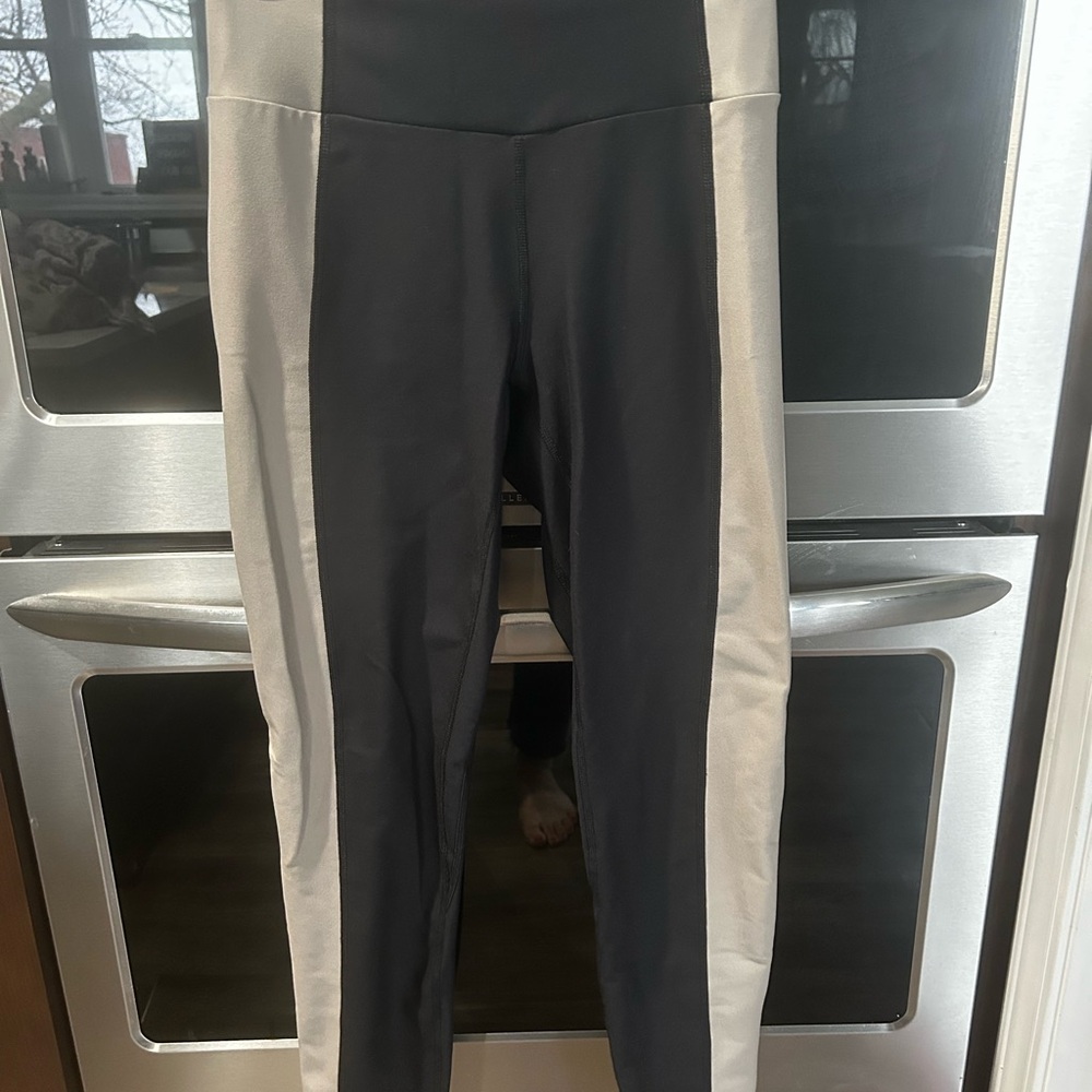 Abercrombie YPB leggings women’s medium long